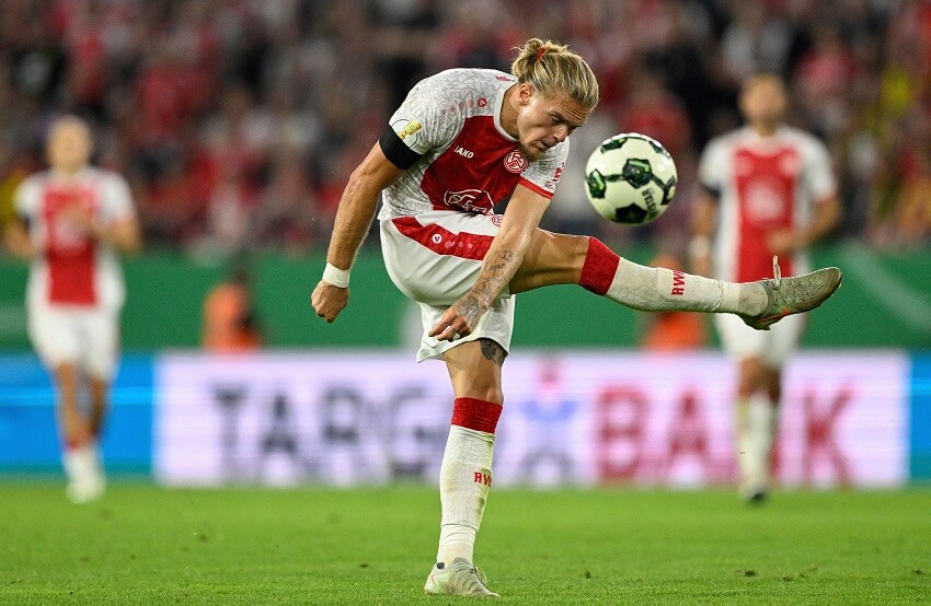 Rot-Weiss Essen - Stuttgart II - Tipp, Prognose & Quoten 05.12.2025 Rot-Weiss Essen - Stuttgart II - Tipp, Prognose & Quoten 05.12.2025